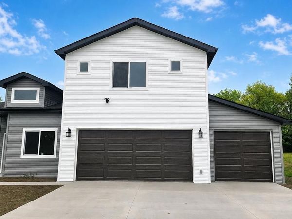 381 Mill St, Osceola, WI 54020