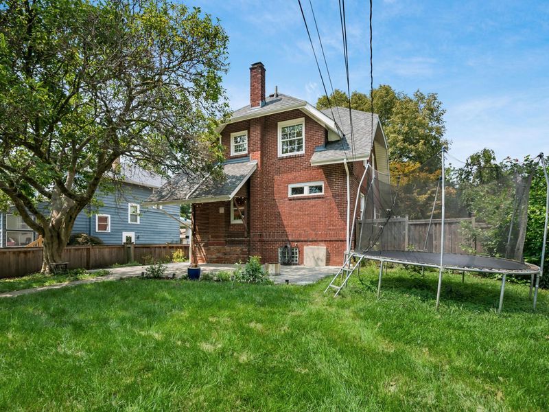 111 Erie Road, Columbus, OH 43214 Photo 41