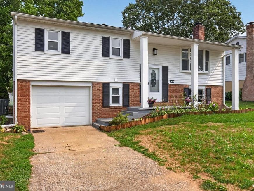 2 Palmer Drive, Camp Hill, PA 17011 Main Photo