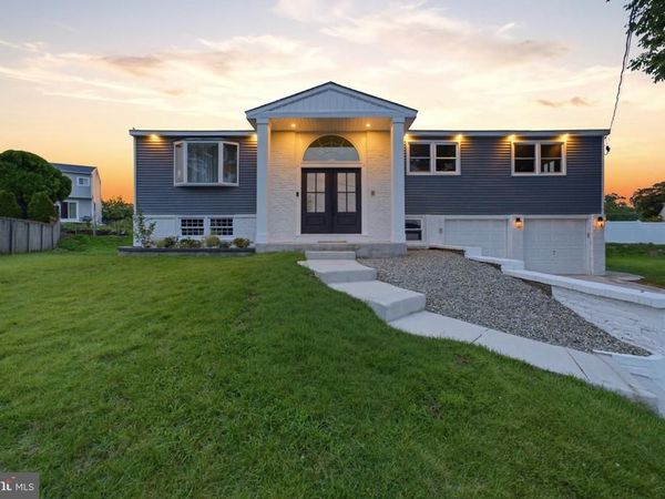 9 BUCKNELL DRIVE, CHERRY HILL, NJ 08034