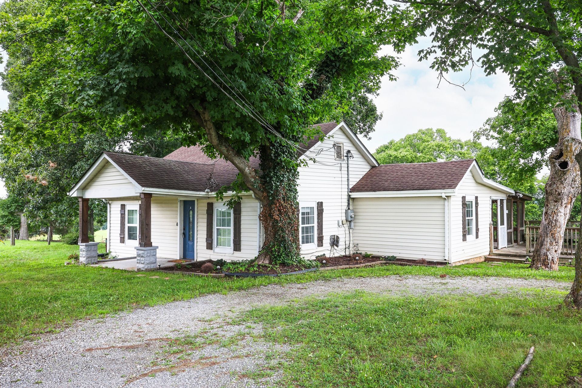 5904 Highway 76e E, Springfield, TN 37172 Main Photo