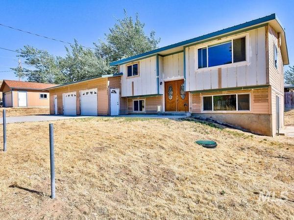 5957 S Eastwood, Boise, ID 83716