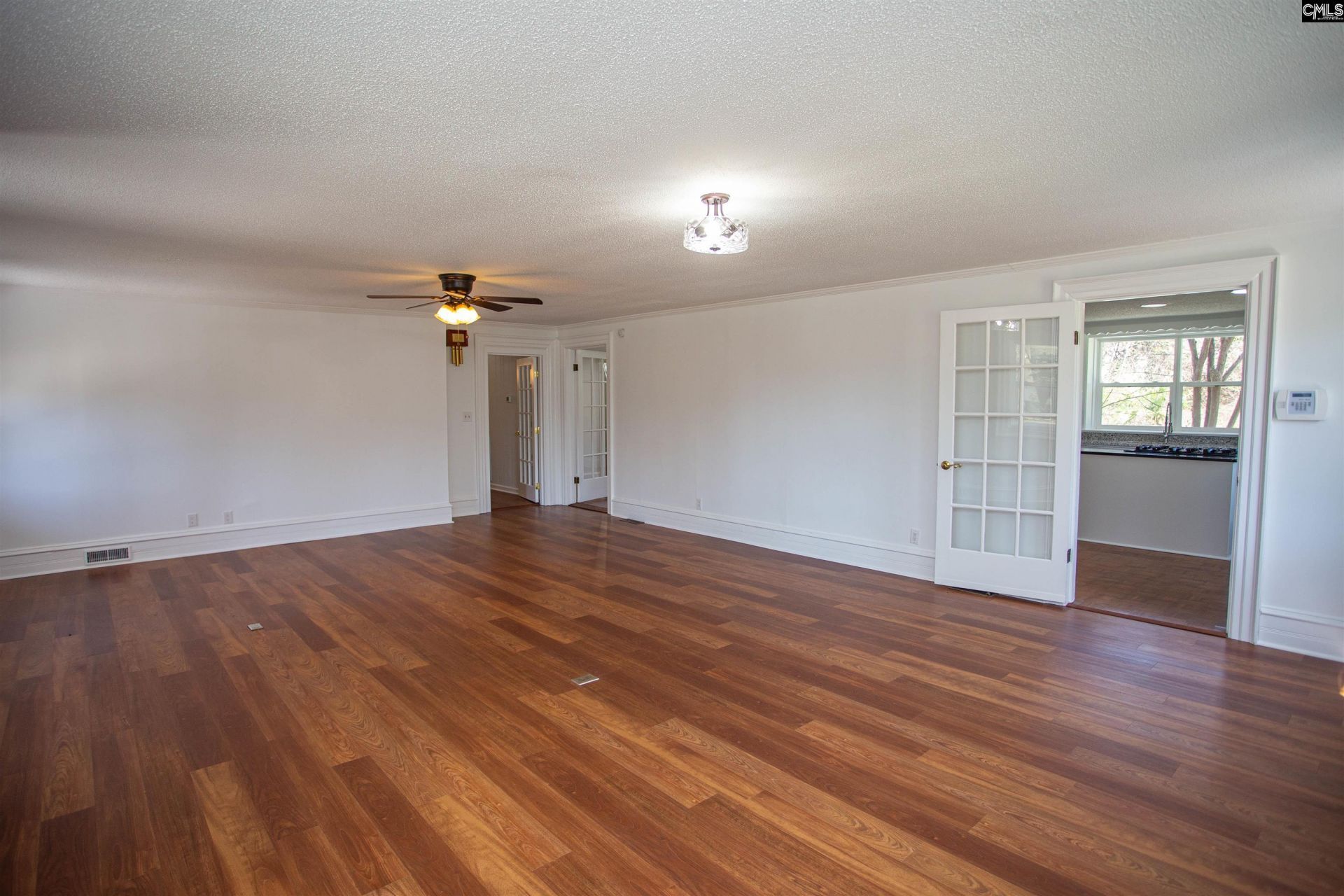 1700 Broad Street  Photo 4