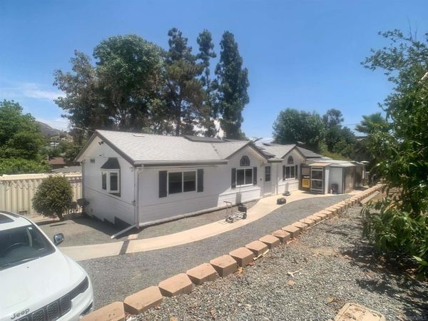 1863 CANDLE LANE , El Cajon, CA 92019