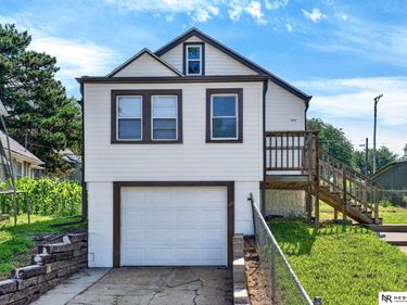 2719 S 25th Street, Omaha, NE 68105