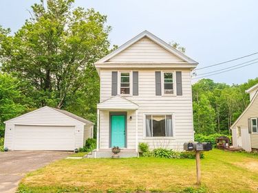 9526 Center Street, Holland Patent, NY 13354
