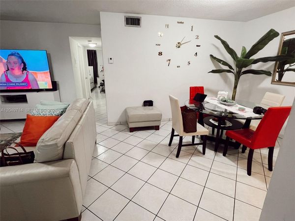 501 Blue Heron Dr , Unit 314-A, Hallandale Beach, FL 33009