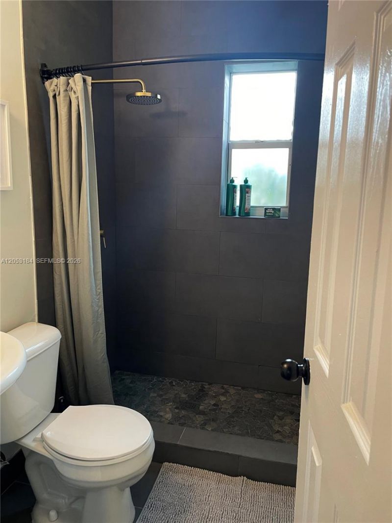 1178 NE 112th St , Unit 1, Miami, FL 33161 Photo