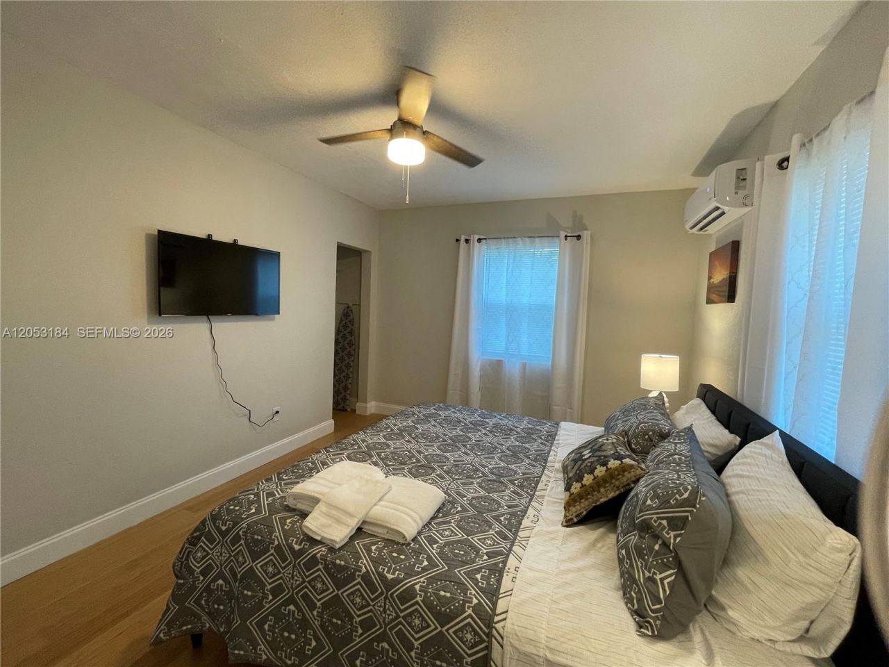 1178 NE 112th St , Unit 1, Miami, FL 33161 Photo