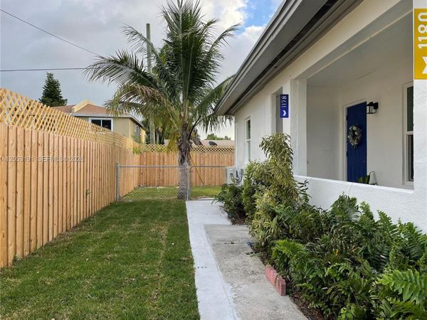 1178 NE 112th St , Unit 2, Miami, FL 33161