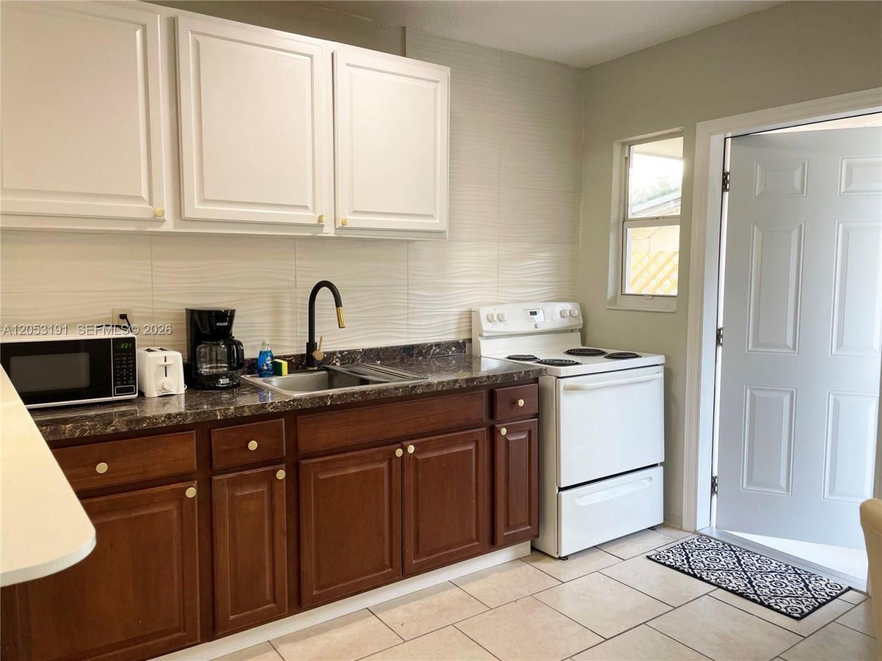 1178 NE 112th St , Unit 2, Miami, FL 33161 Photo