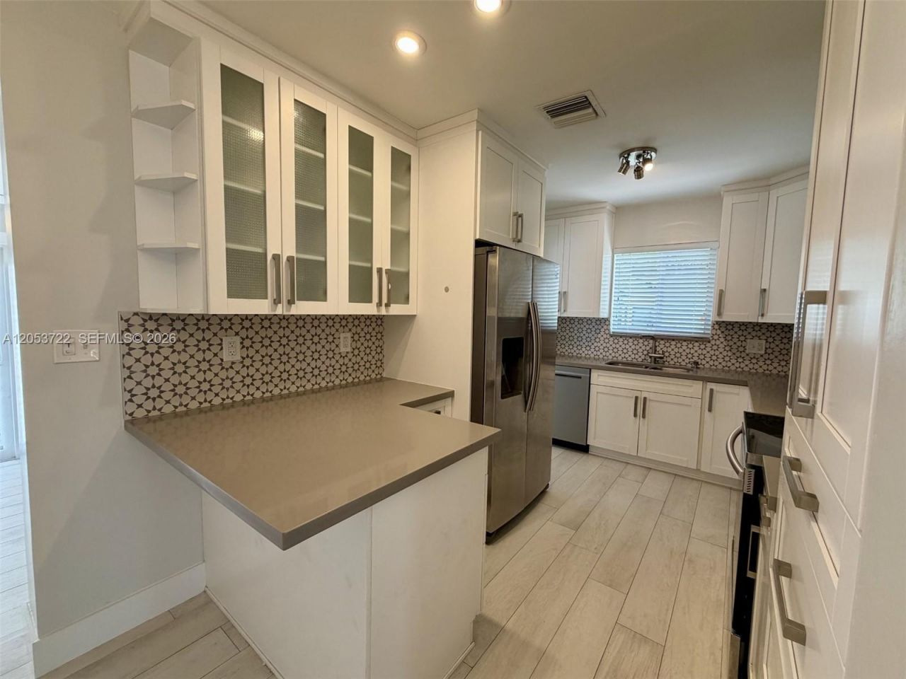 6320 SW 24th St , Miami, FL 33155 Photo