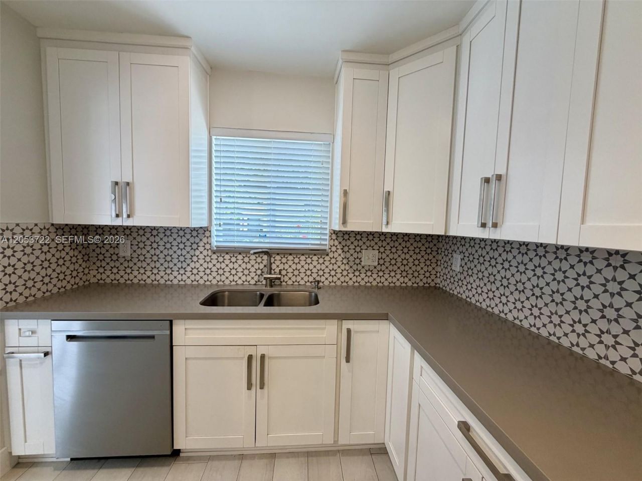 6320 SW 24th St , Miami, FL 33155 Photo