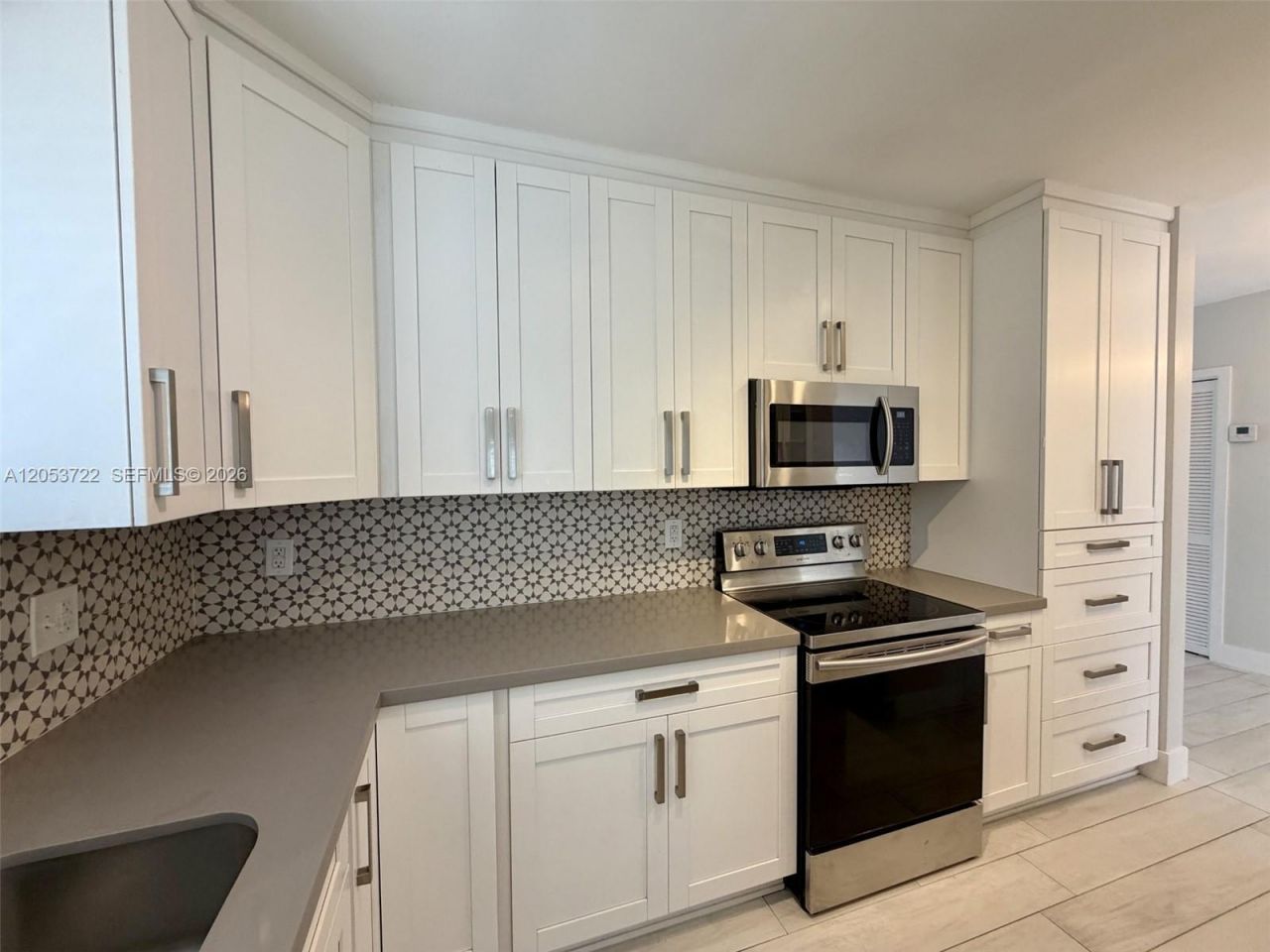 6320 SW 24th St , Miami, FL 33155 Photo