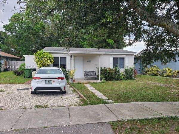 428 NW 21st Ter , Fort Lauderdale, FL 33311