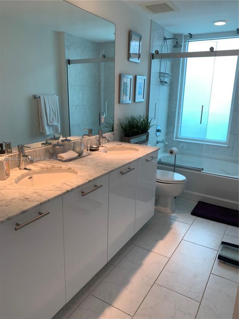 950 Brickell Bay Drive , Unit 1900, Miami, FL 33131 Photo