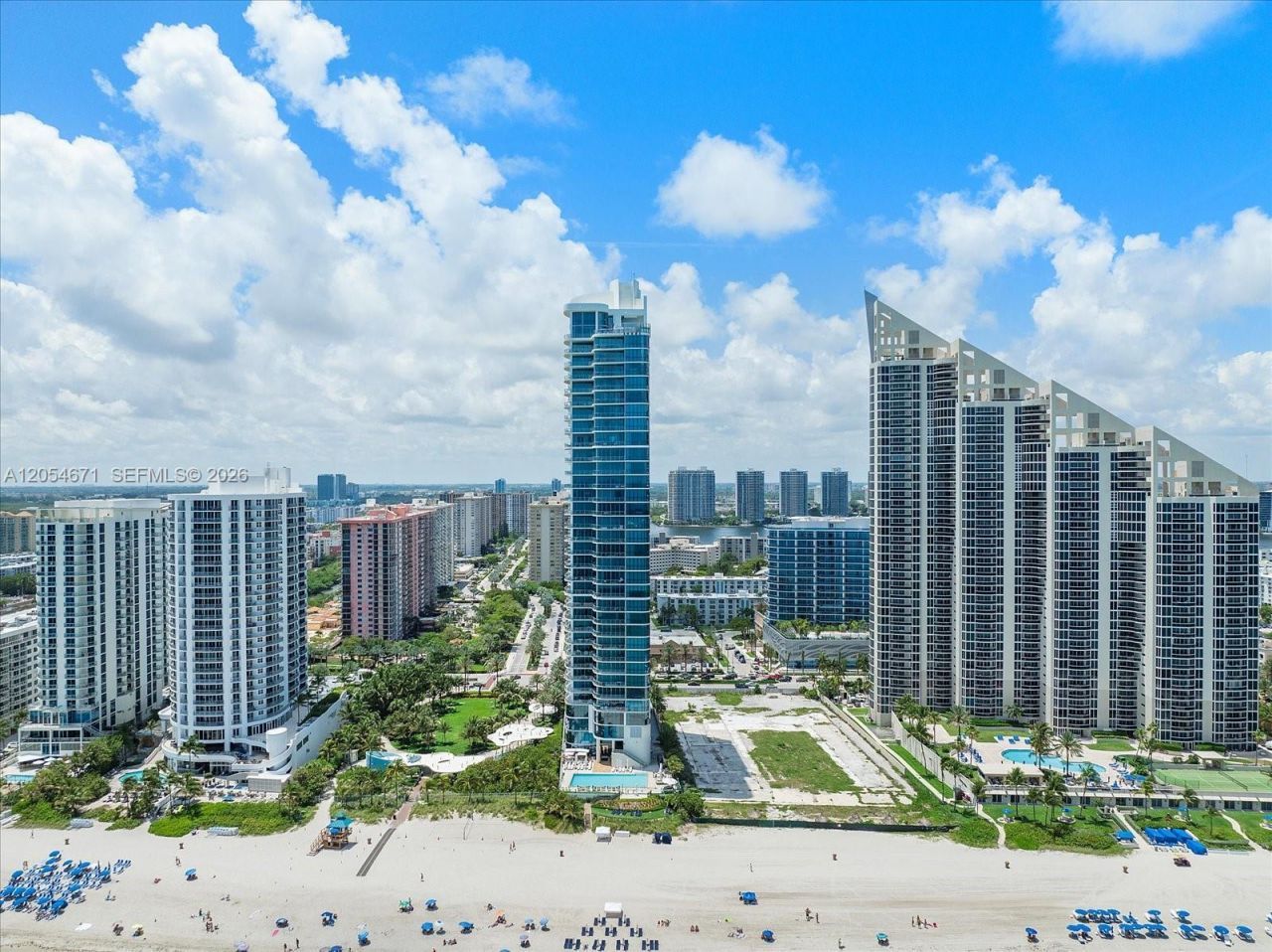 17475 Collins Ave , Unit 2002, Sunny Isles Beach, FL 33160 Photo