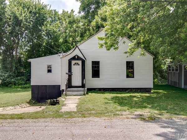 619 Elfgen Street , Alton, IL 62002