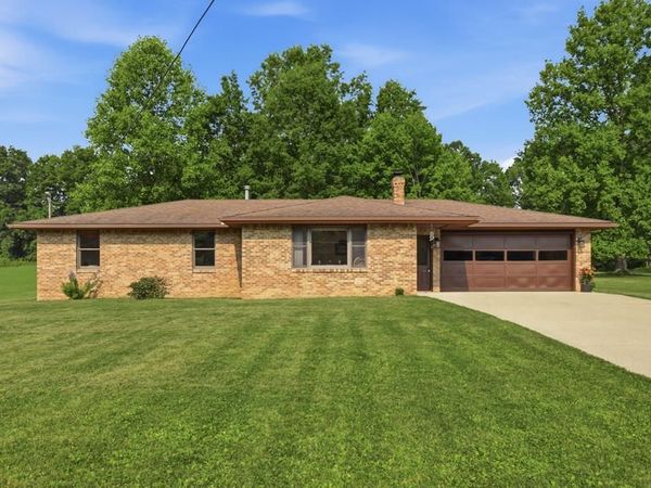 1725 Beal Road, Mansfield, OH 44903