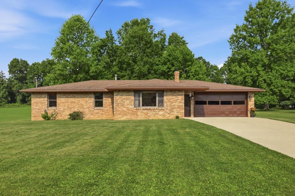 1725 Beal Road, Mansfield, OH 44903 Main Photo