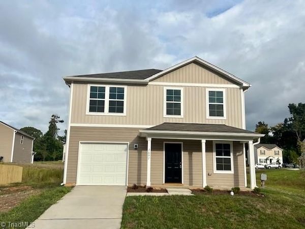 1691 Windcrest Road , Asheboro, NC 27203