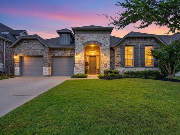 713 Rous Falls Drive, McKinney, TX 75071