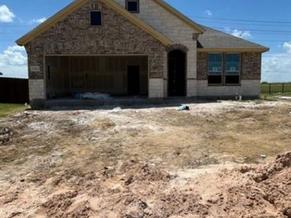 3401 Helena Street, Gainesville, TX 76240