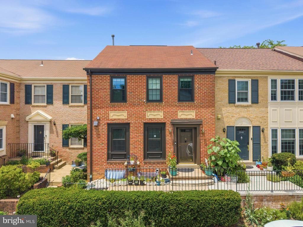 3050 Federal Hill Drive , Falls Church, VA 22044 Main Photo