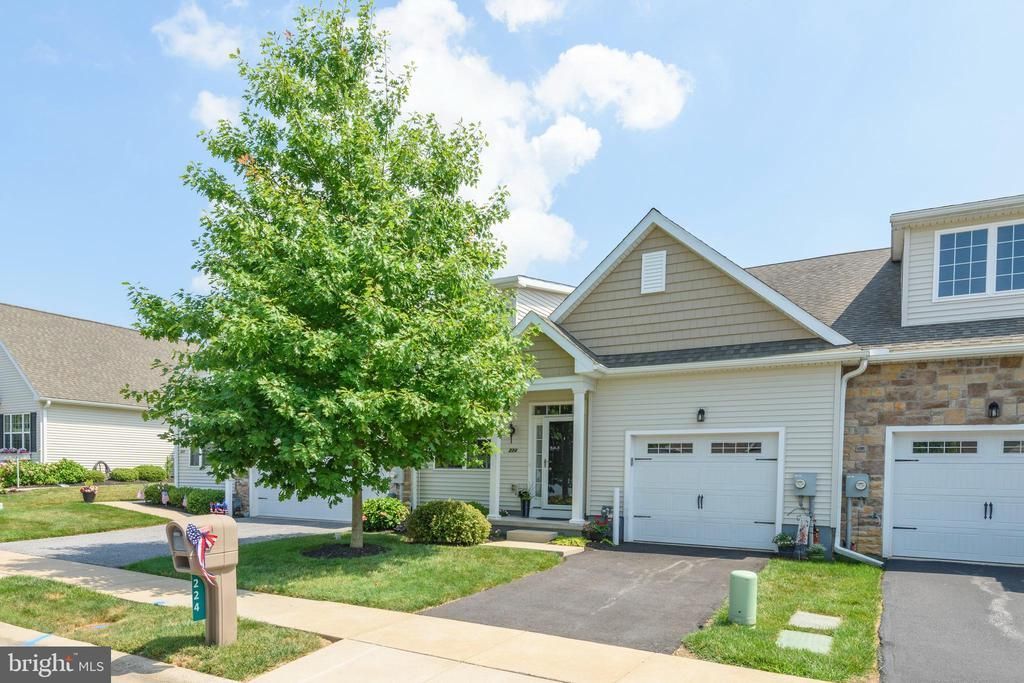224 ROSE VIEW DRIVE, WEST GROVE, PA 19390