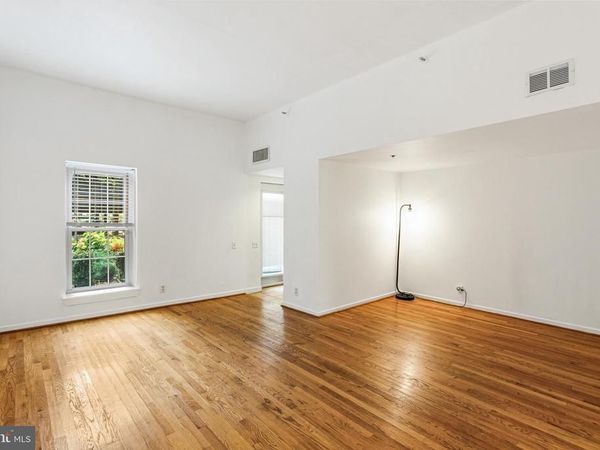 301 00 RACE STREET , Unit C010, PHILADELPHIA, PA 19106