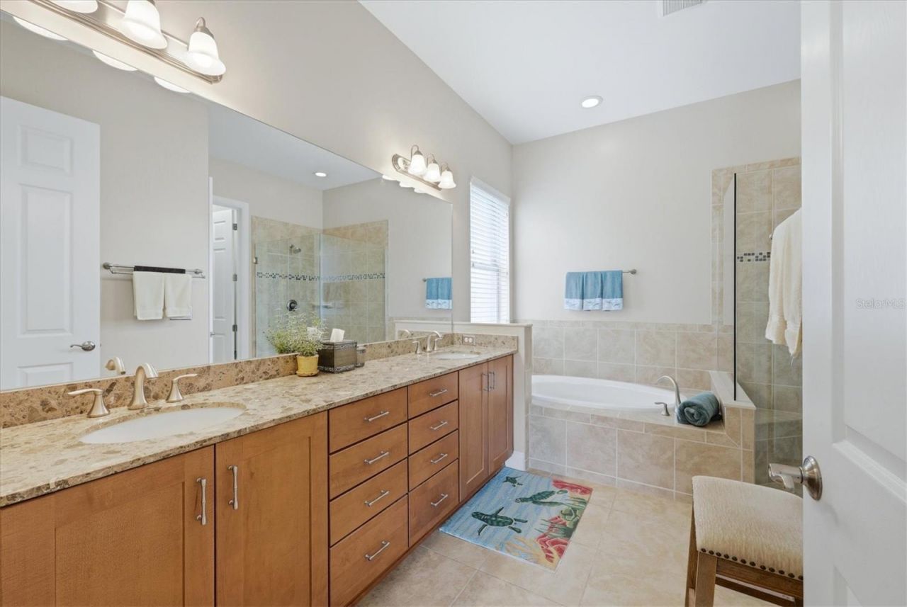 5029 Lake Overlook Avenue , Bradenton, FL 34208 Photo