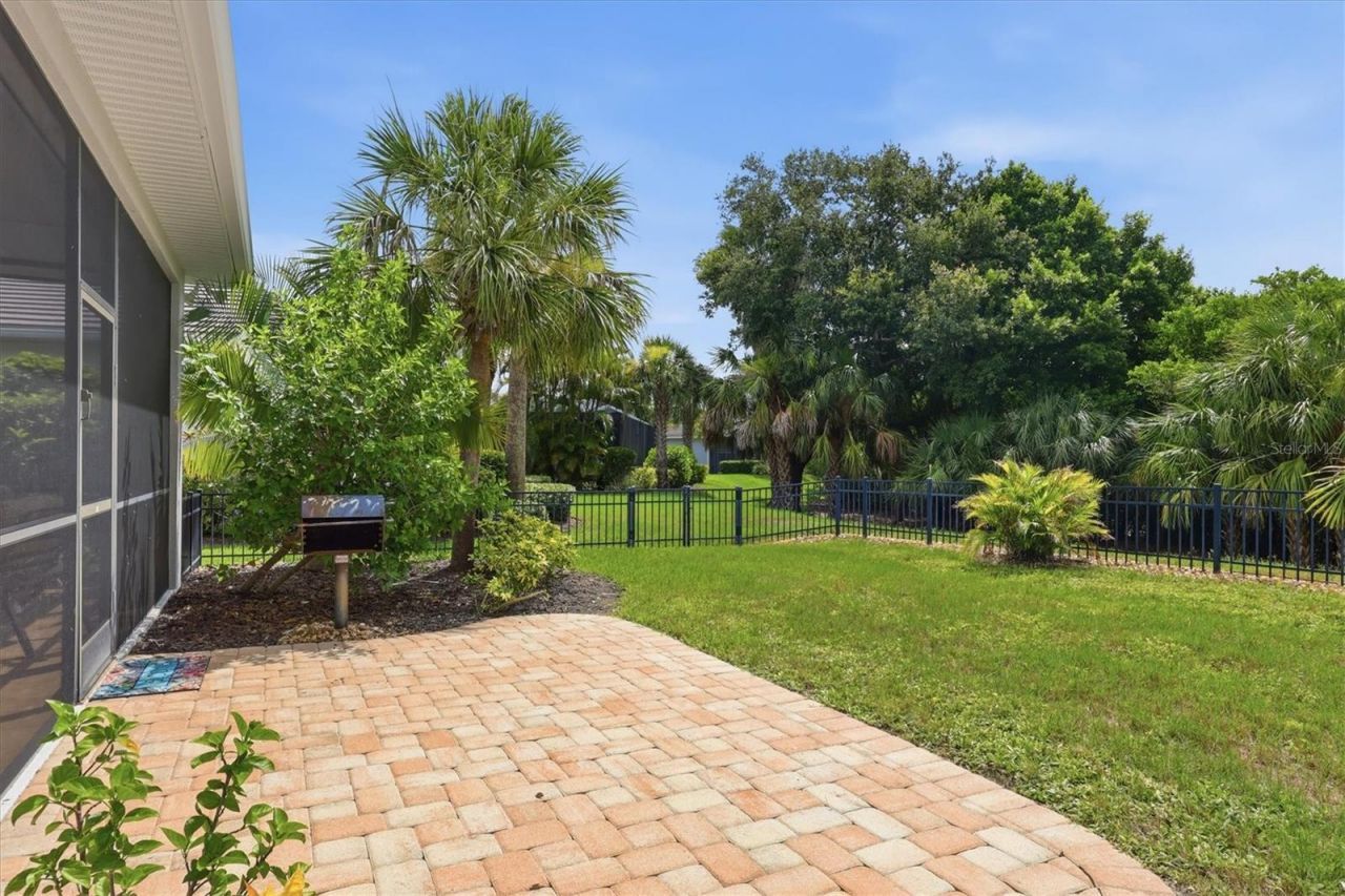 5029 Lake Overlook Avenue , Bradenton, FL 34208 Photo