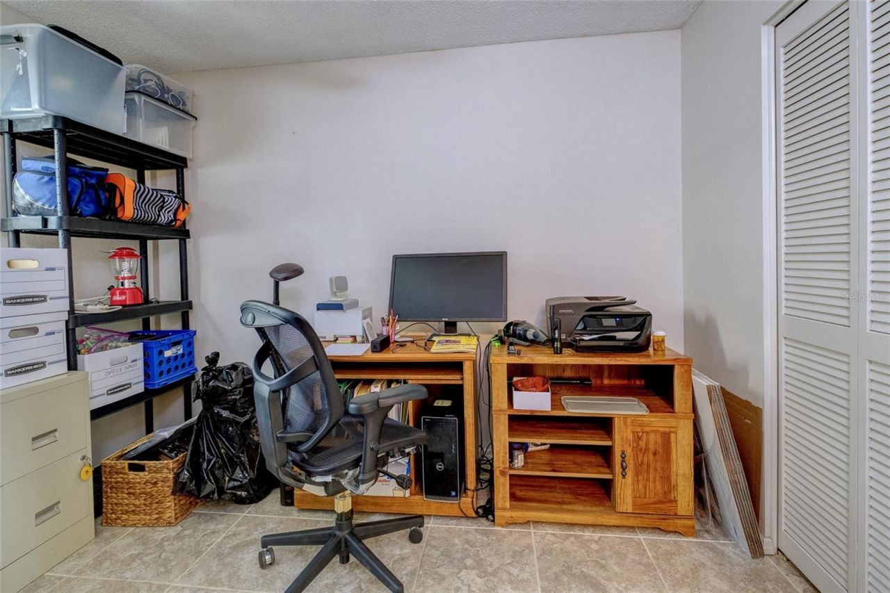 7812 38th Court E, Sarasota, FL 34243 Photo