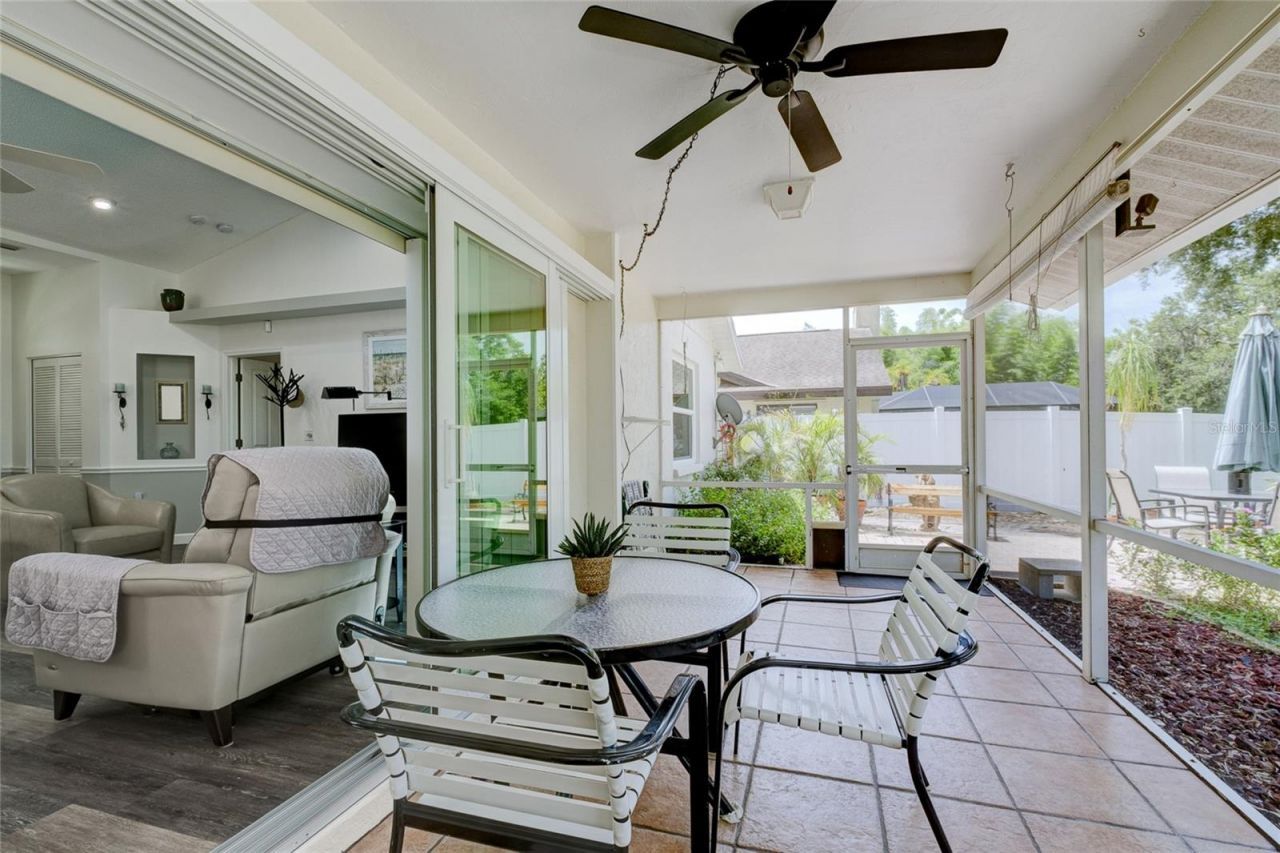 7812 38th Court E, Sarasota, FL 34243 Photo