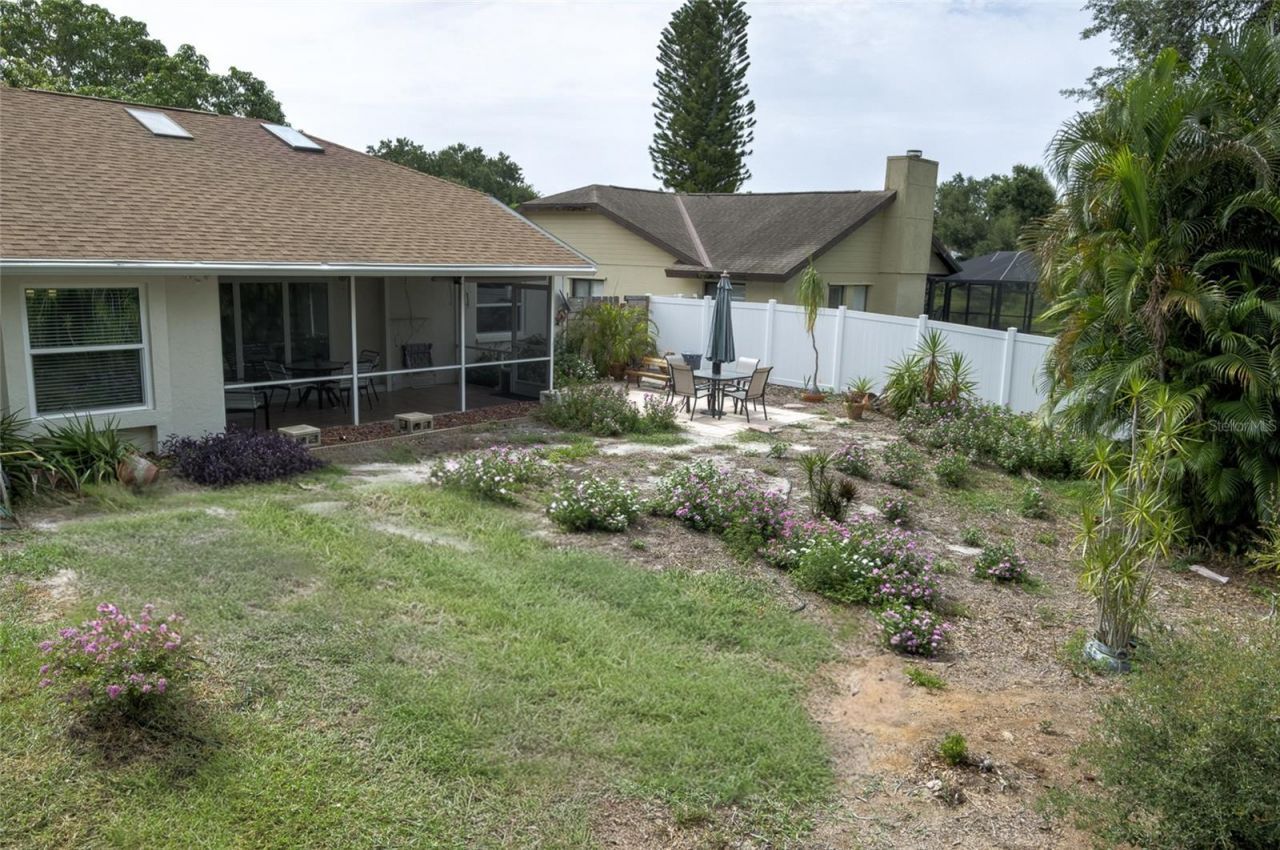 7812 38th Court E, Sarasota, FL 34243 Photo