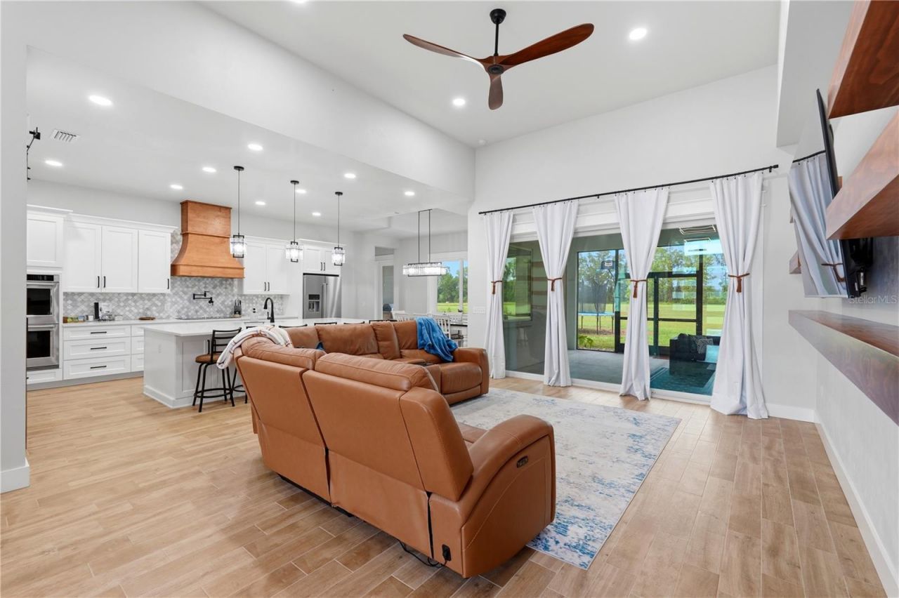 18711 NW 138th Avenue, Alachua, FL 32615 Photo