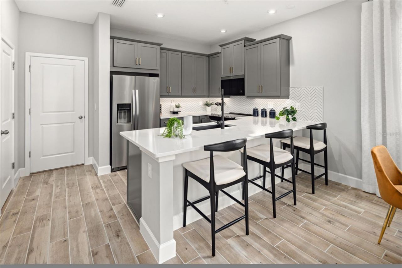 192 Rainwood Street , Groveland, FL 34736 Photo