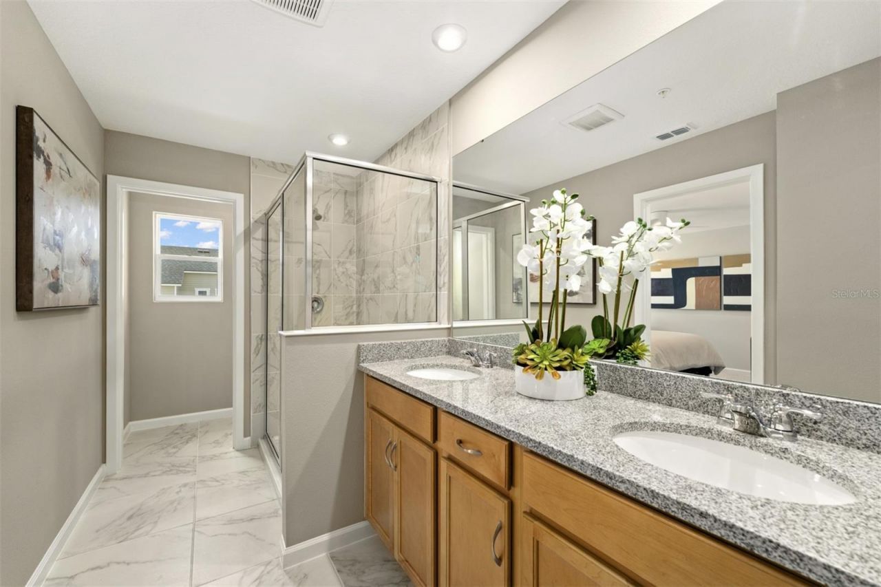 184 Rainwood Street , Groveland, FL 34736 Photo