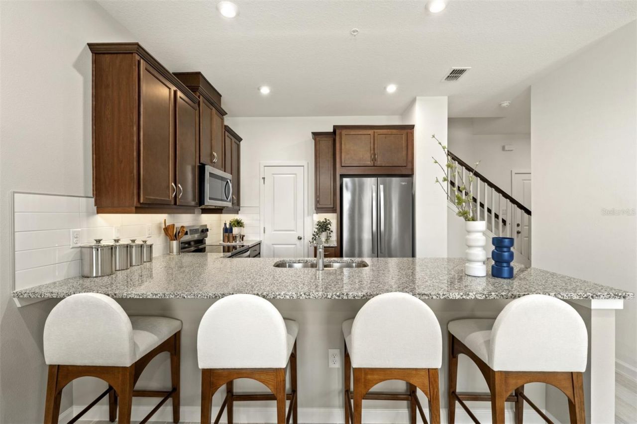 184 Rainwood Street , Groveland, FL 34736 Photo