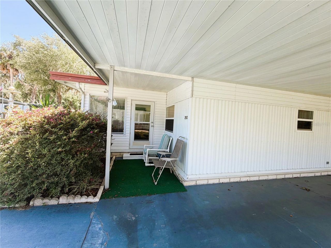 203 Aspen Circle , Leesburg, FL 34748 Photo
