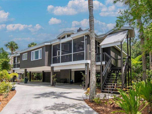 2514 W CONLEY AVENUE , TAMPA, FL 33611