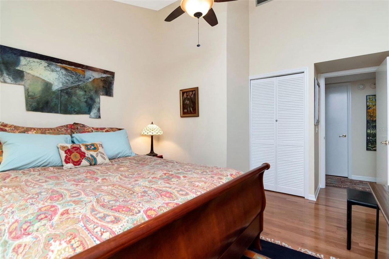 2514 W Conley Avenue, Tampa, FL 33611 Photo
