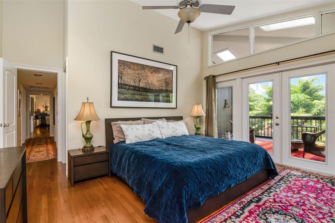 2514 W Conley Avenue, Tampa, FL 33611 Photo