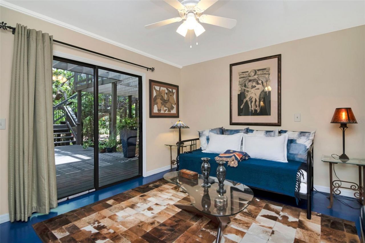 2514 W Conley Avenue, Tampa, FL 33611 Photo
