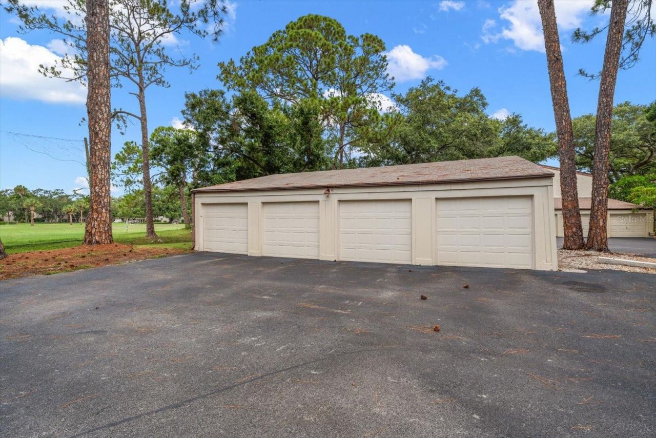 700 Starkey Road , Unit 624, Largo, FL 33771 Photo
