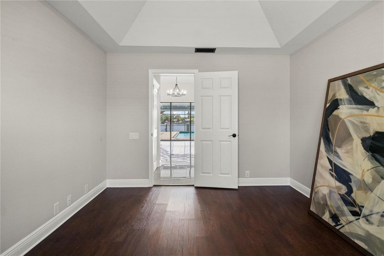 5104 E Longboat Boulevard, Tampa, FL 33615 Photo