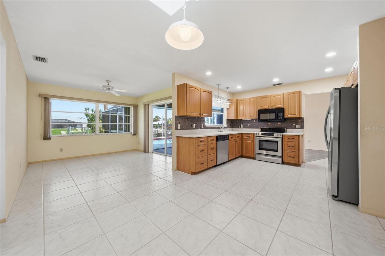 4462 Wynkoop Circle , Port Charlotte, FL 33948 Photo