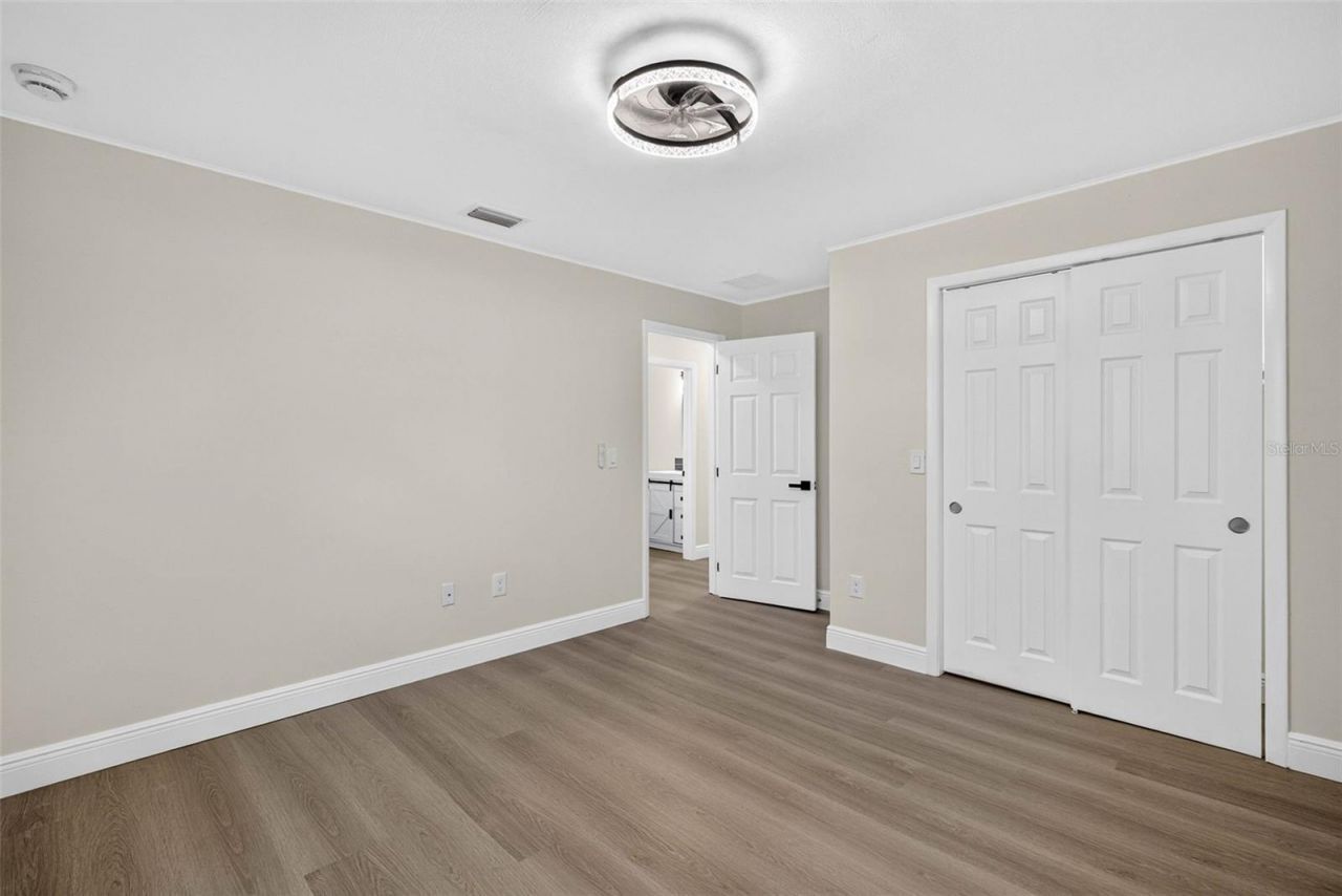 38706 Calvin Avenue , Zephyrhills, FL 33542 Photo