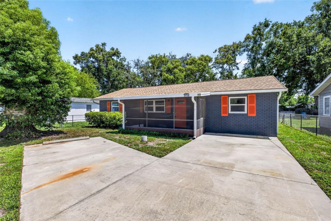 38706 Calvin Avenue , Zephyrhills, FL 33542 Photo