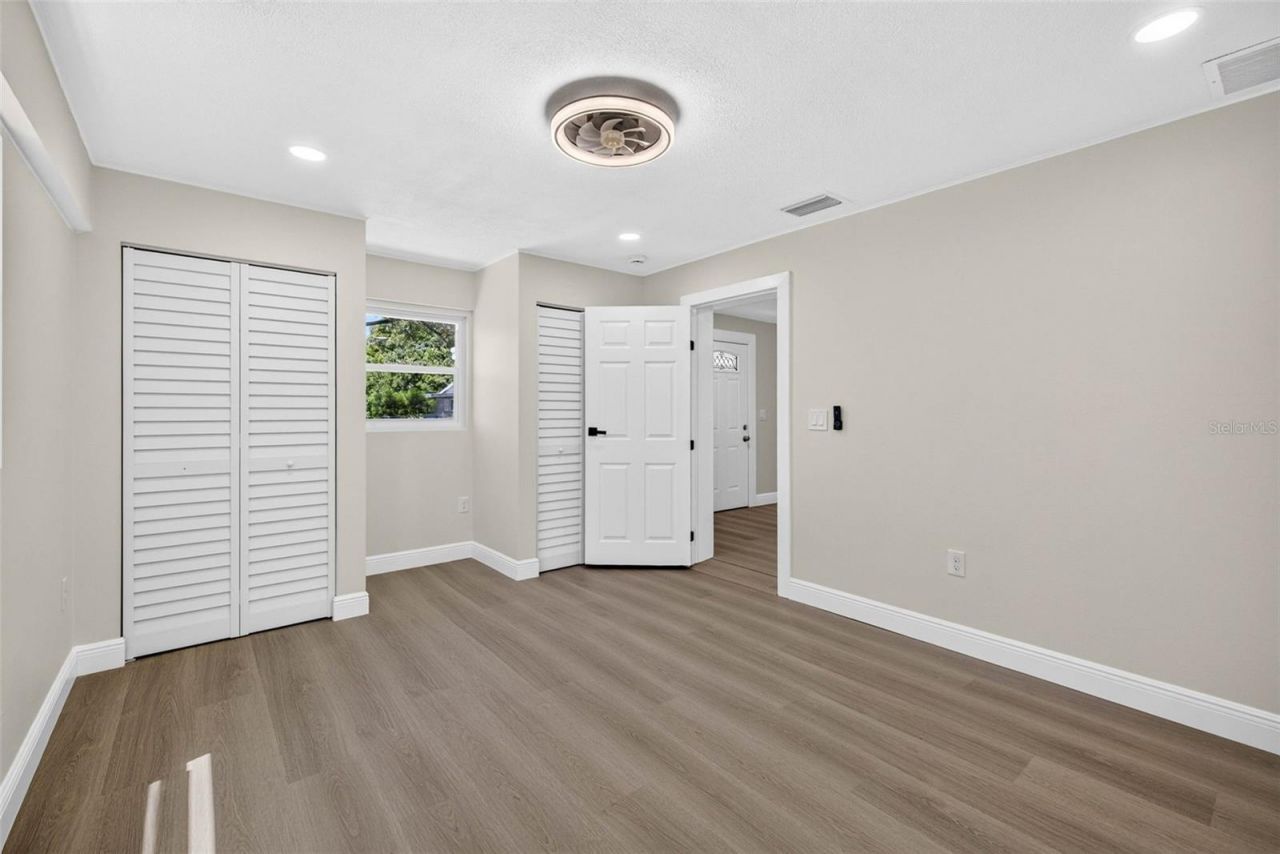 38706 Calvin Avenue , Zephyrhills, FL 33542 Photo